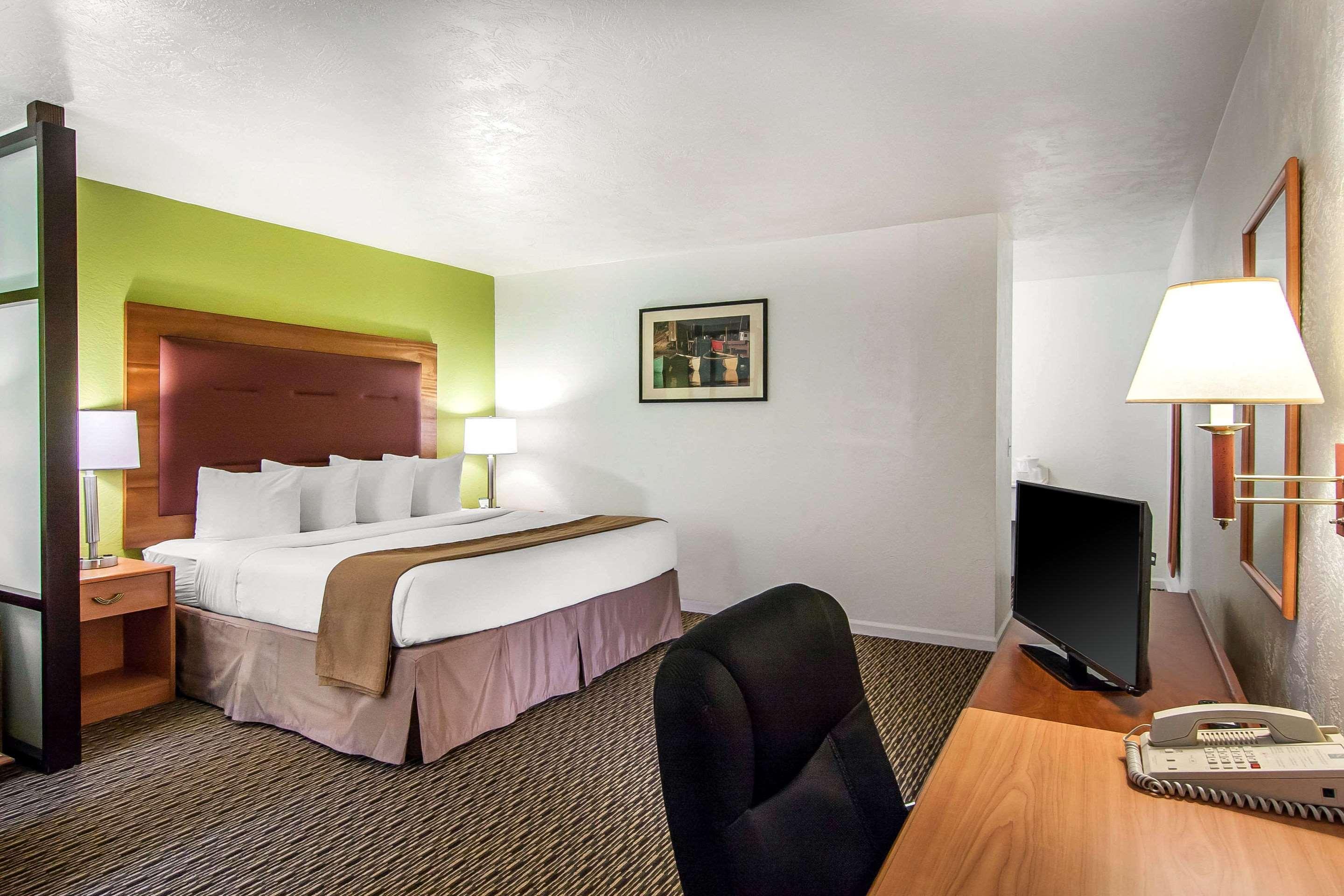Quality Inn & Suites At Coos Bay North Bend Exteriér fotografie