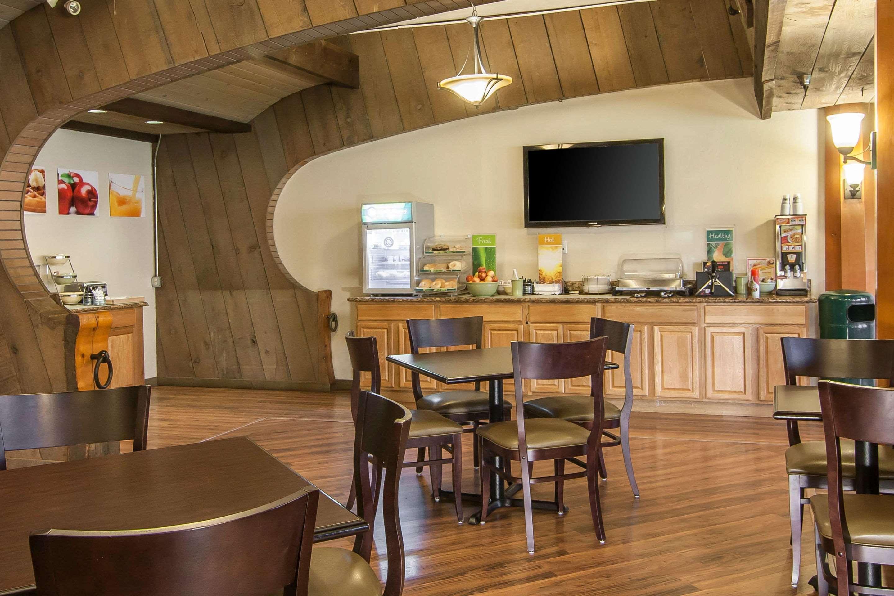 Quality Inn & Suites At Coos Bay North Bend Exteriér fotografie