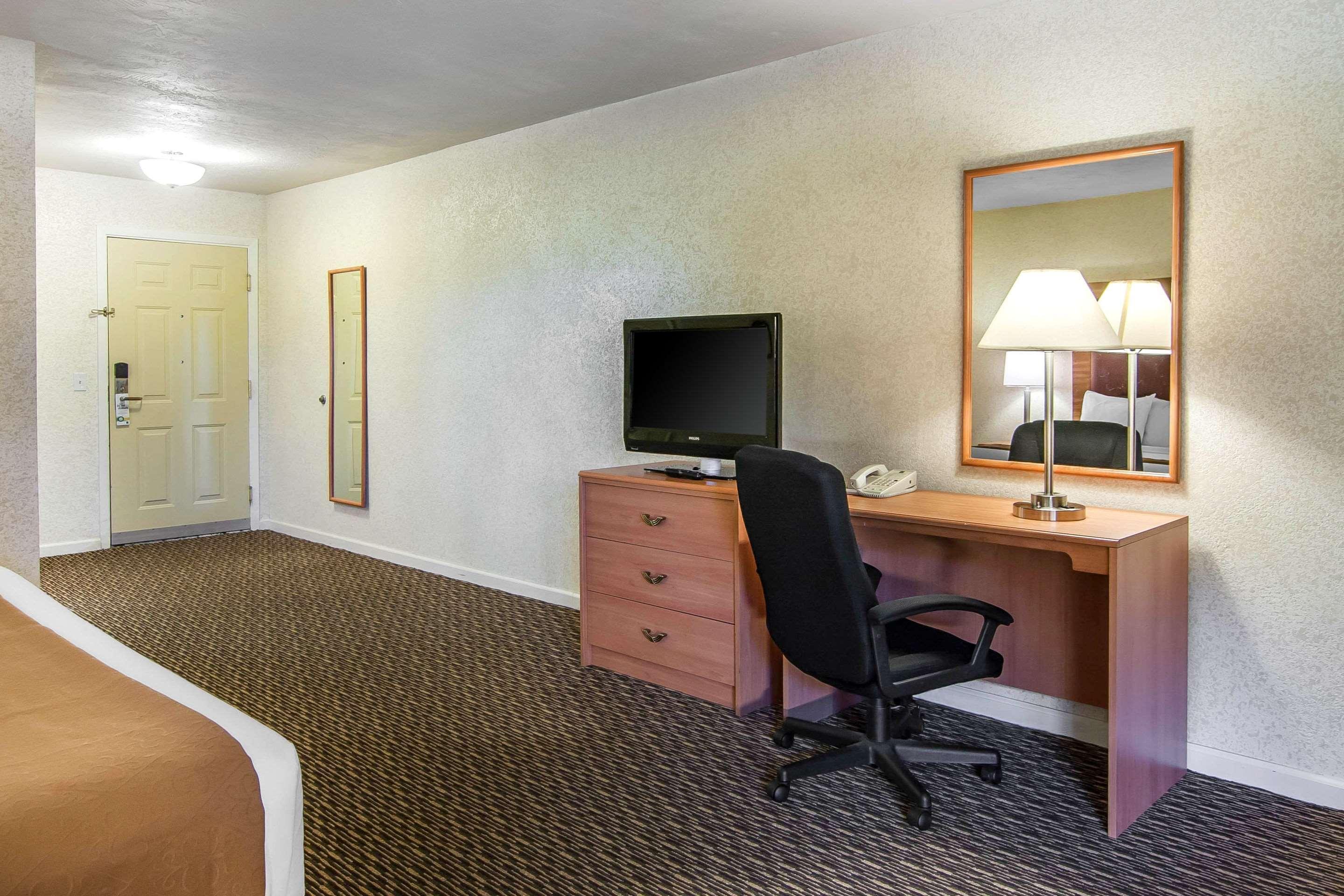 Quality Inn & Suites At Coos Bay North Bend Exteriér fotografie