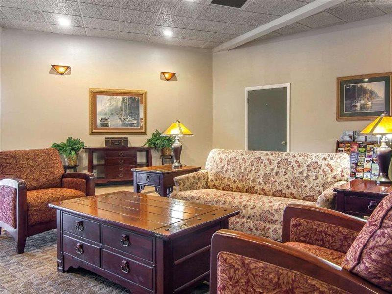 Quality Inn & Suites At Coos Bay North Bend Exteriér fotografie