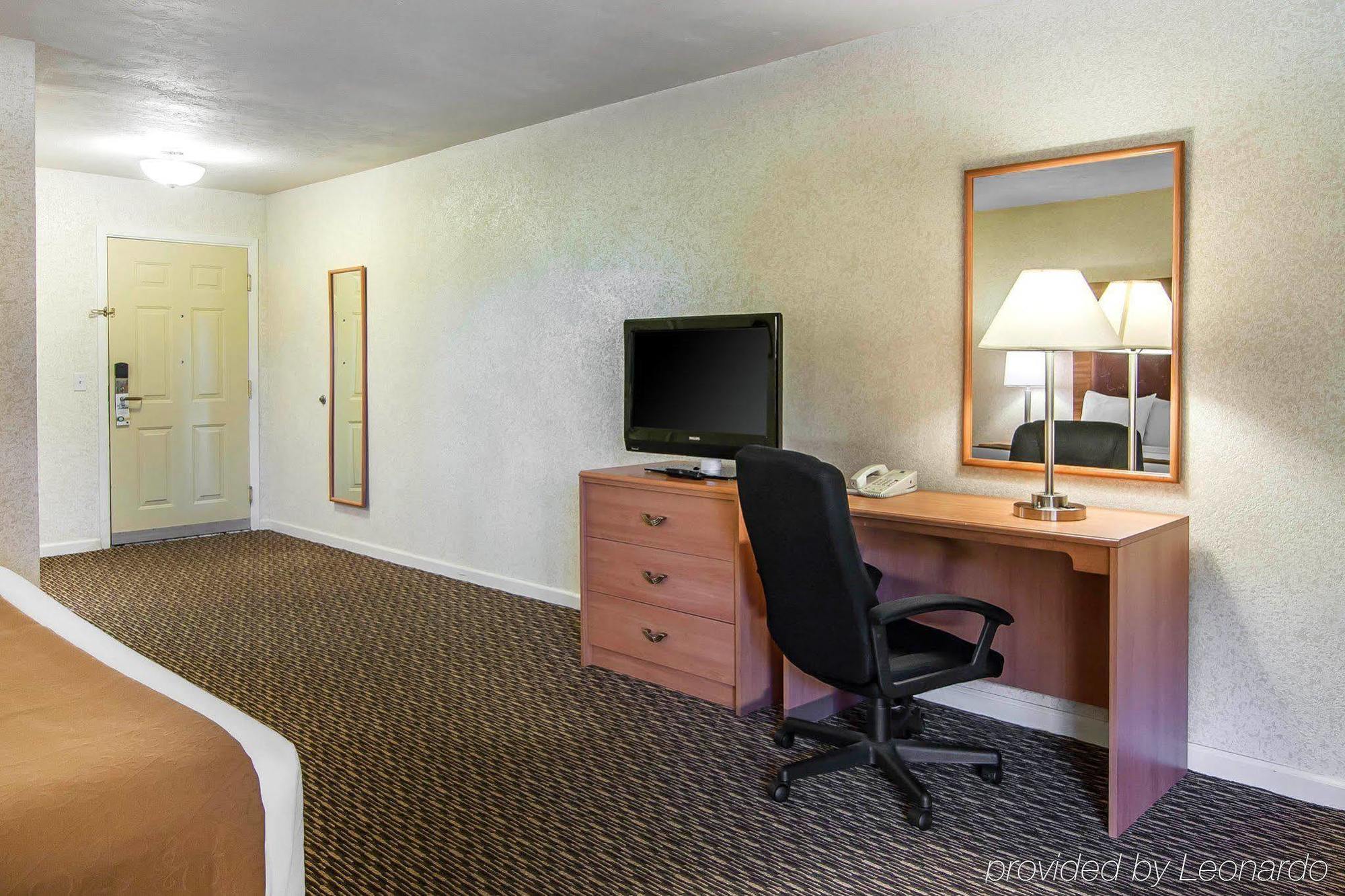 Quality Inn & Suites At Coos Bay North Bend Exteriér fotografie