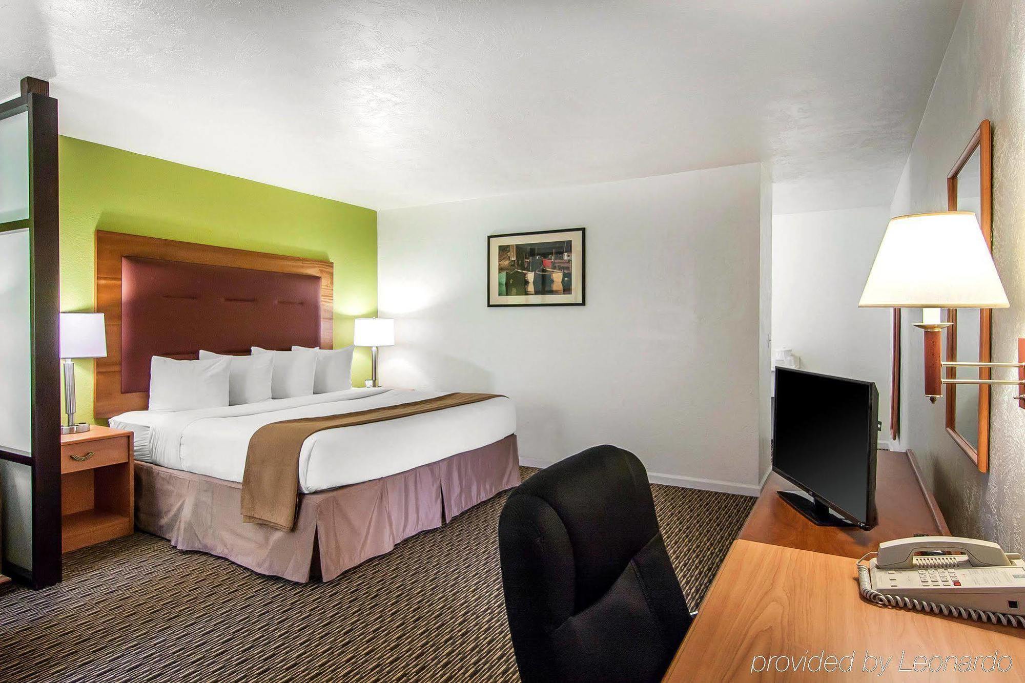 Quality Inn & Suites At Coos Bay North Bend Exteriér fotografie